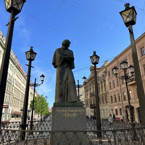 Семейная экскурсия-квест «Код Петербурга»