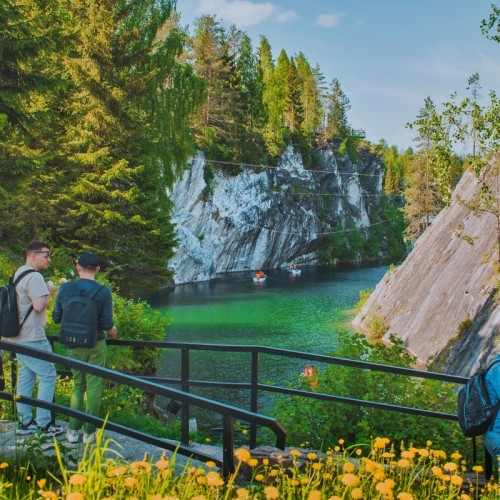 Групповое путешествие в царство мрамора — Рускеалу