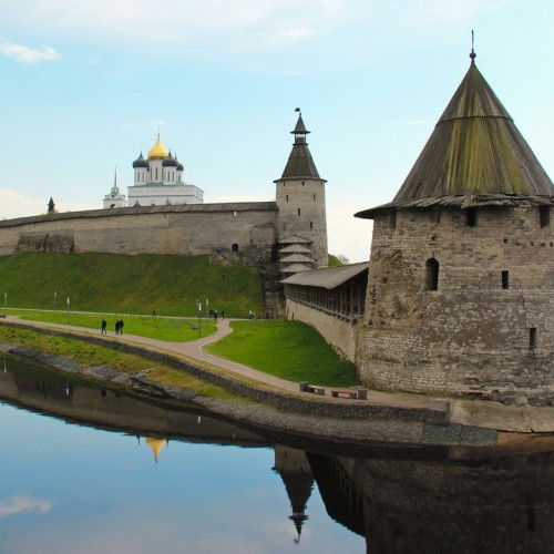 Автобусный тур в древность: Великий Новгород, Старая Ладога, Псков, Изборск и Пушкинские Горы