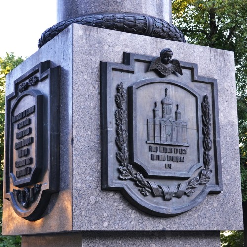 О чём говорят памятники Петербурга