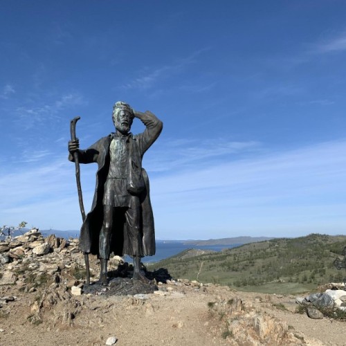 Краски Байкала: «Сибирский Париж», красоты Ольхона и цветение багульника