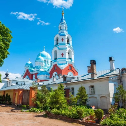 На легендарный Валаам — из Петербурга