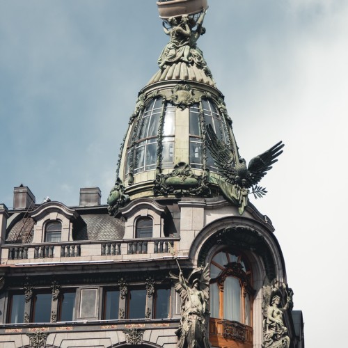 Удивительные локации вдоль Невского — в формате аудиоэкскурсии-квеста