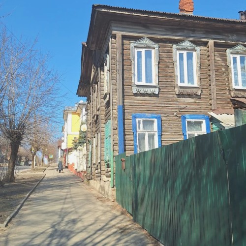 Заглянуть за наличник — разглядеть Кострому!
