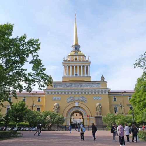 Обзорка на автобусе по Петербургу: быстро, тепло, красиво