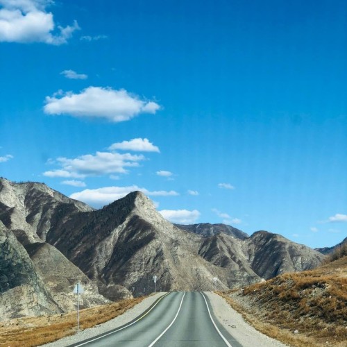 В мини-группе по Уймонской долине, прогулки в горах, Мультинские озёра, Камышлинский водопад