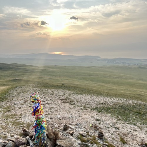 Джип-выезд в мини-группе по главным местам Ольхона: мыс Хобой, скала Шаманка и «Хранитель Байкала»