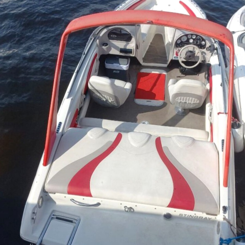 Прогулка на катере: эффектные виды Петербурга с воды