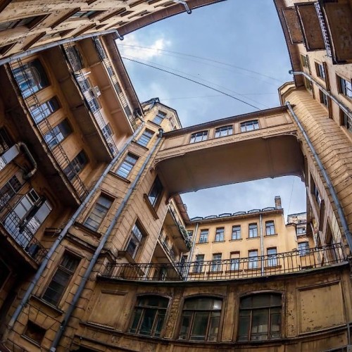 В гостях: фотоэкскурсия в дворянской квартире