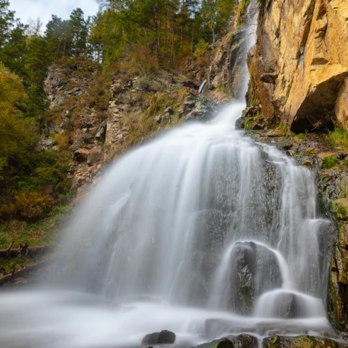 Алтайские горы, Чуйский тракт и Чемальский район: главные достопримечательности в экспресс-туре