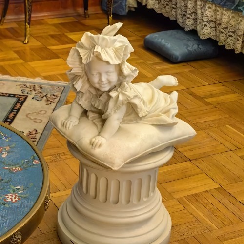 У Юсуповых дома