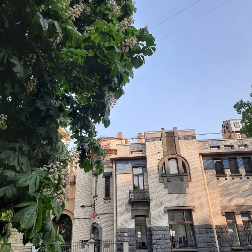 Петроградка — серебряный треугольник модерна