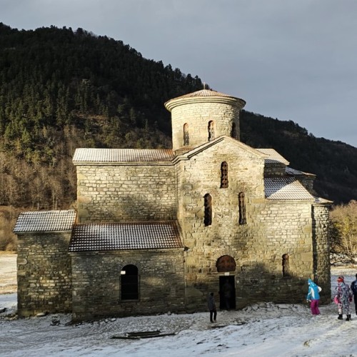 2 знаковых курорта Кавказа: индивидуально на джипах по Архызу и Домбаю (из Минеральных Вод)