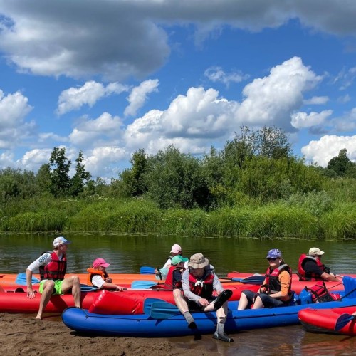 Очарование Медведицы: лёгкий сплав на байдарках (всё включено)
