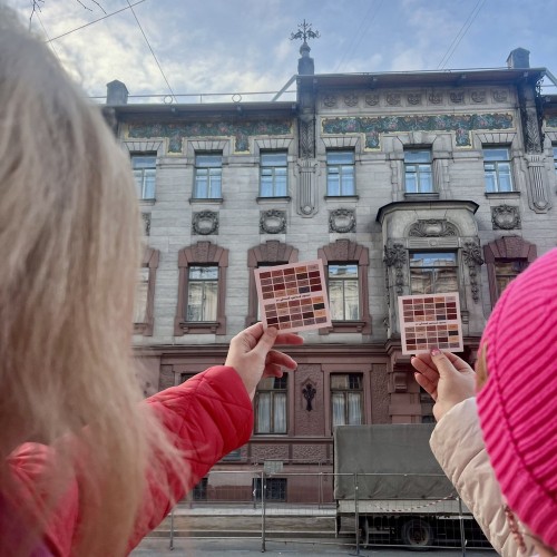 Экскурсия-квест «40 цветов против серого»