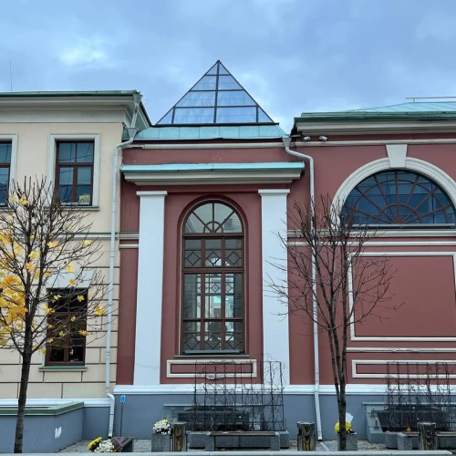 «Красная Роза» — городской квест в Хамовниках с ведущим (12+)