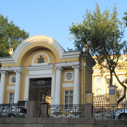 Петербург с французским акцентом