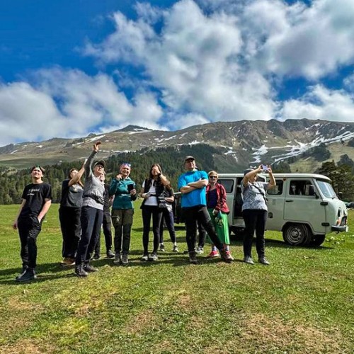 Весенний Архыз: треккинг налегке с проживанием в гостинице