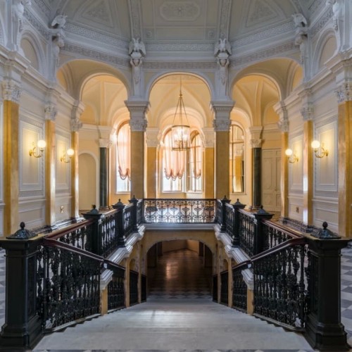 Гатчина: рыцарский замок для императоров