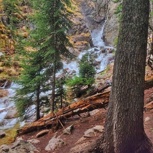 Треккинг налегке по Архызу с проживанием в гостинице