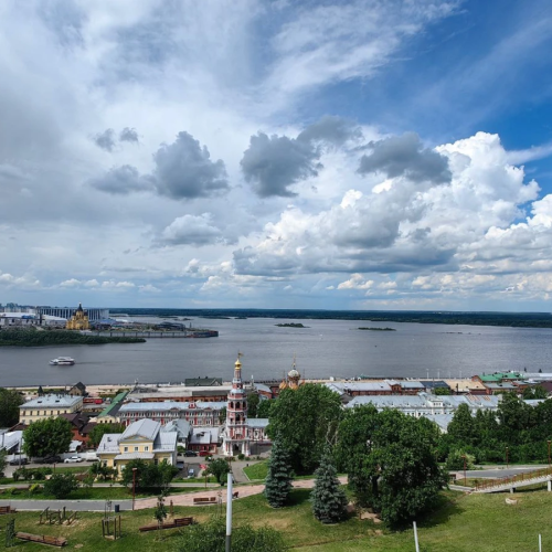 Город с высоты Дятловых гор: лучшие смотровые площадки
