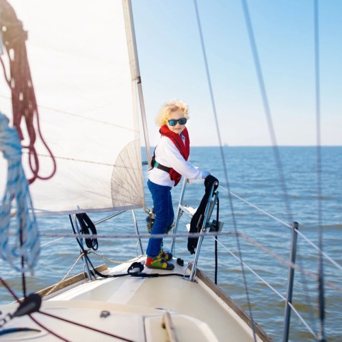 Круиз под белоснежным парусом по Финскому заливу