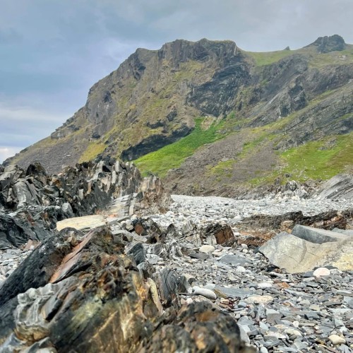 Индивидуальный джип-выезд на Средний и Рыбачий: история Севера и арктические ландшафты