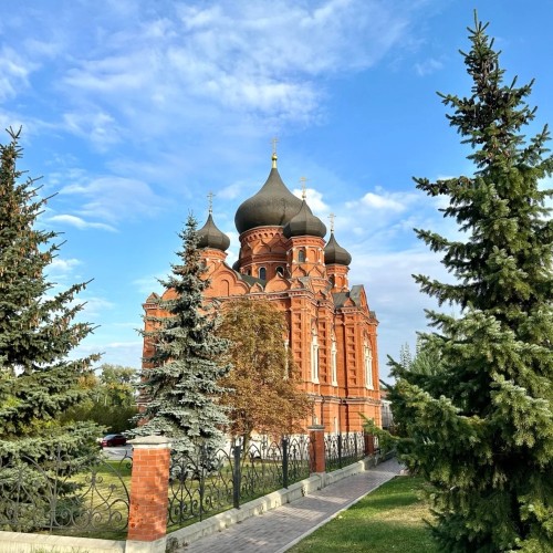 По центральной улице Тулы
