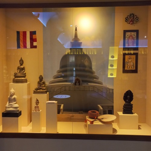 Музей истории религий: буддийский рай в Петербурге