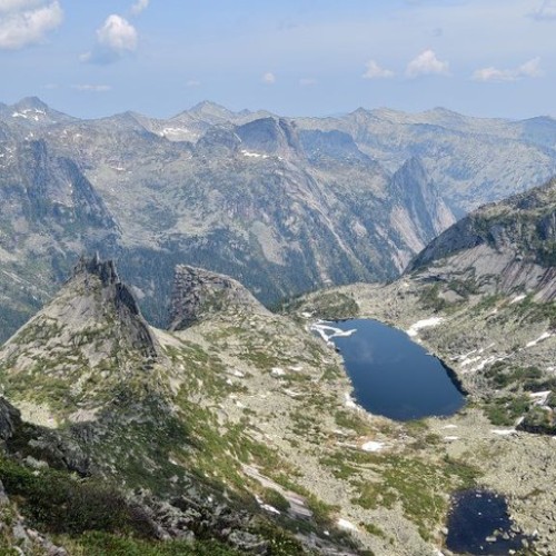 Таёжные водопады парка «Ергаки»: треккинг налегке с ночёвками в палатках