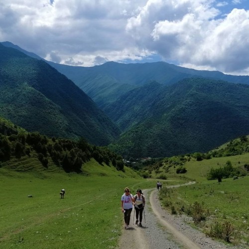 Треккинг налегке по Ингушетии: святилища, башенные комплексы и гора с герба Владикавказа