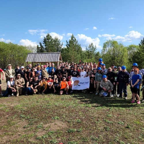 На катамаранах по Юрюзани: сплав «всё включено» с баней и проживанием в домиках