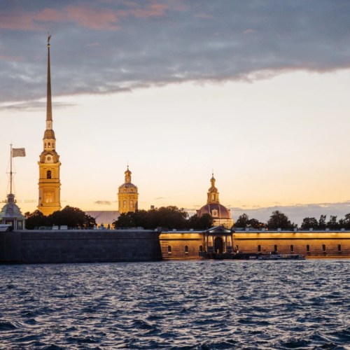Теплоходная прогулка «Полуденный выстрел с Петропавловской крепости»