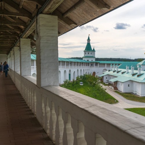 Из Москвы — в Звенигород и Новый Иерусалим (в группе)