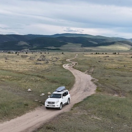 Индивидуальный джип-выезд по Баргузинской долине с посещением священных мест