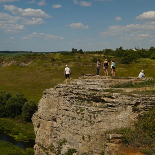 На цветение сирени в Липецкую область из Москвы: Богородицк, Елец и природа