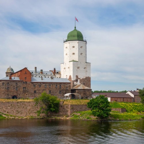 Тайны Выборга и романтика Монрепо: архитектура, история, природа