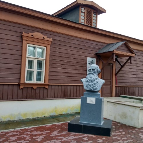 Из Тулы — по толстовским местам!