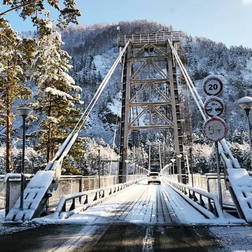 Камышлинский водопад и зубровый питомник