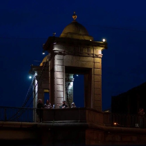 Ночная прогулка по малым рекам и каналам Петербурга