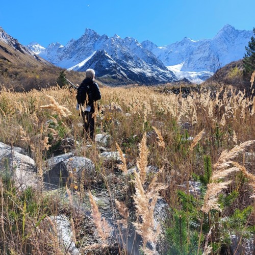 Треккинг в Чегемском ущелье без рюкзаков с проживанием в гостевом доме (всё включено)