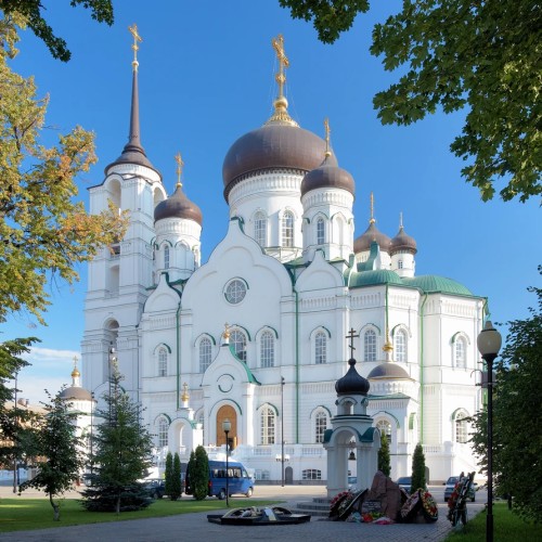2 в 1: Воронеж и дворец Ольденбургских в Рамони