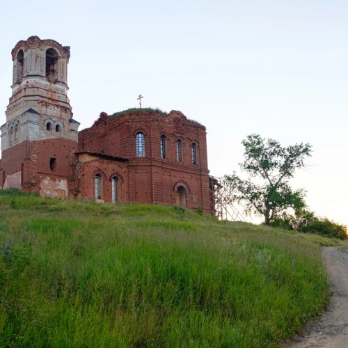 Из Екатеринбурга — к красотам Каменской земли