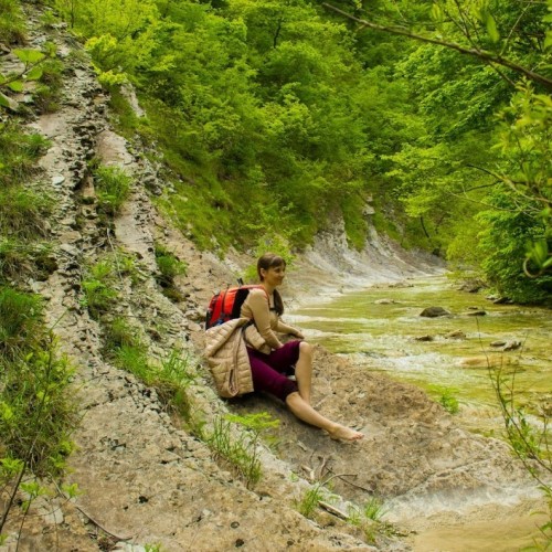 Запах разнотравья и никого вокруг: поход с рюкзаками по долине реки Пшада (всё включено)