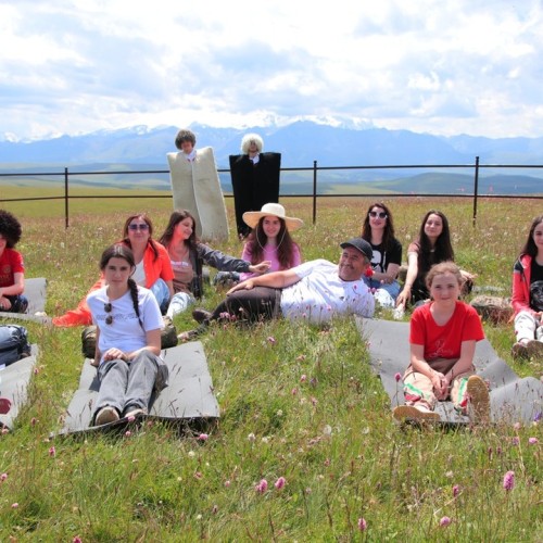 Всё лучшее на Кавказе — для вас: топ-локации, кухня, отдых на источниках, конная прогулка, рыбалка