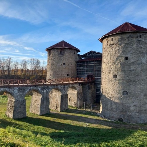 Ивангород, Ямбург и Копорье: средневековые замки и их творцы