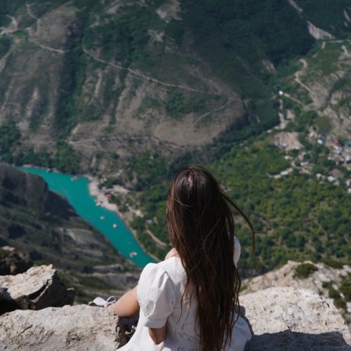 По главным местам Дагестана в мини-группе с катанием на сапах: Сулакский каньон, Хунзах и Дербент
