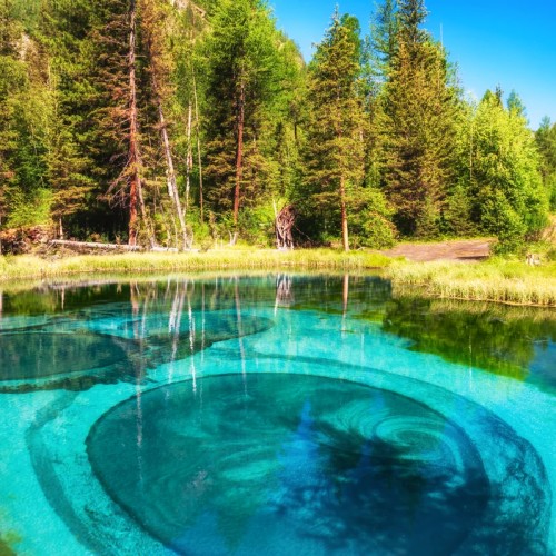 Выходные в инопланетном Алтае: Чуйский тракт, «Марс» и Гейзерное озеро