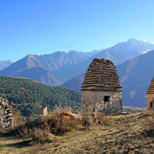 Треккинг налегке по Ингушетии: святилища, башенные комплексы и гора с герба Владикавказа