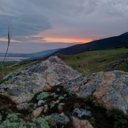 Арт-ретрит на Байкале: живопись, практики, баня и сила природы (всё включено)